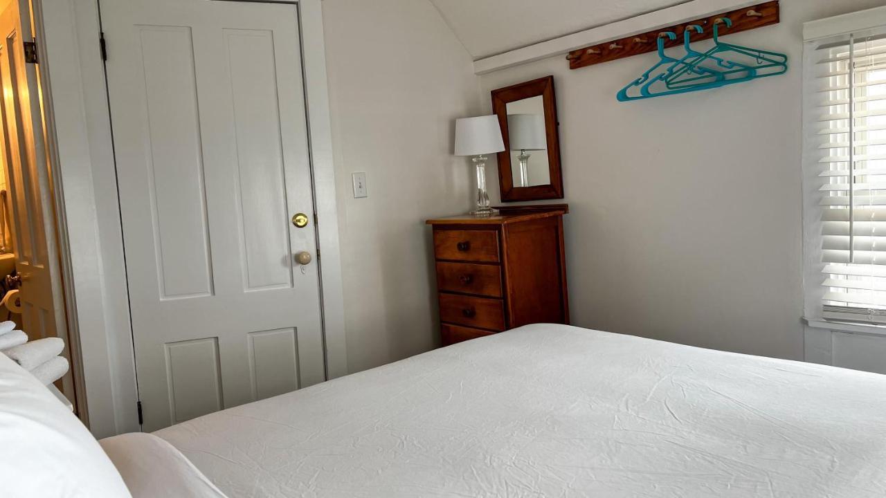 Capricorn Beach House Oak Bluffs Exterior foto